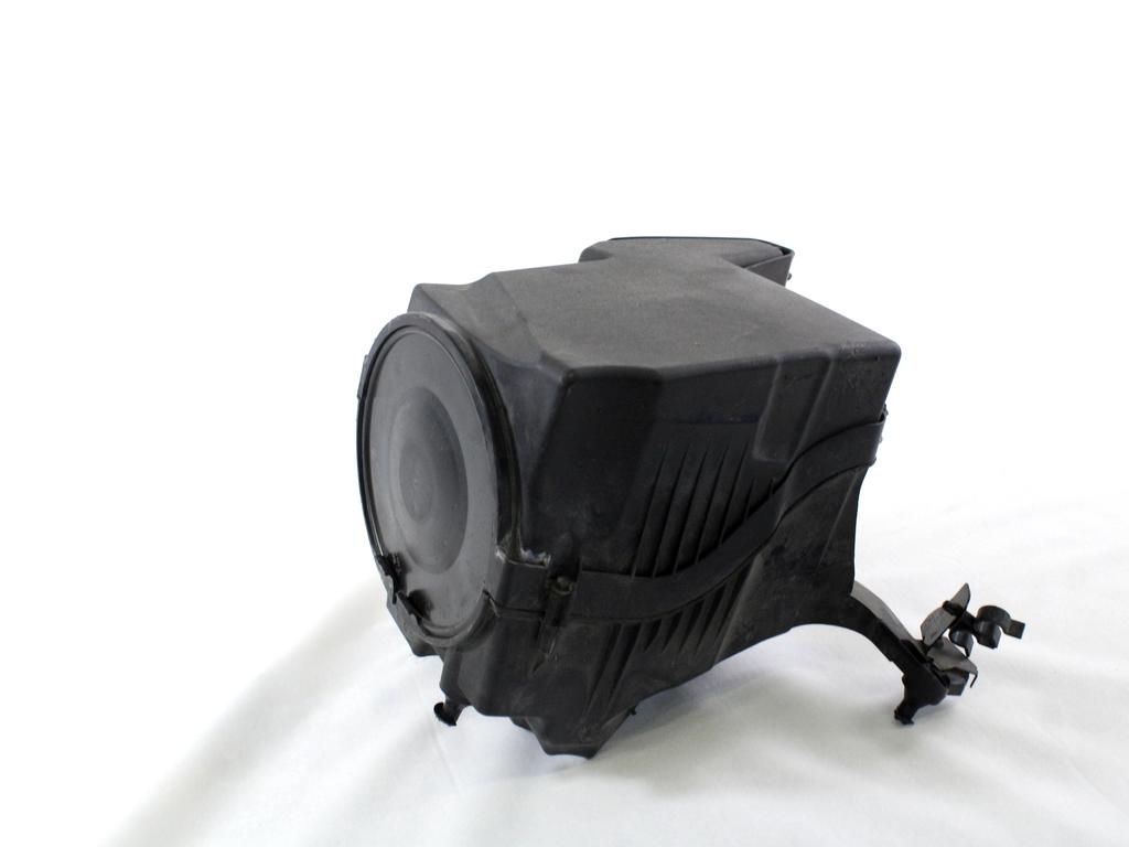 FILTAR ZRAKA OEM N. 7M51-9600-BH ORIGINAL REZERVNI DEL VOLVO C30 533 (2006 - 2012)DIESEL LETNIK 2011