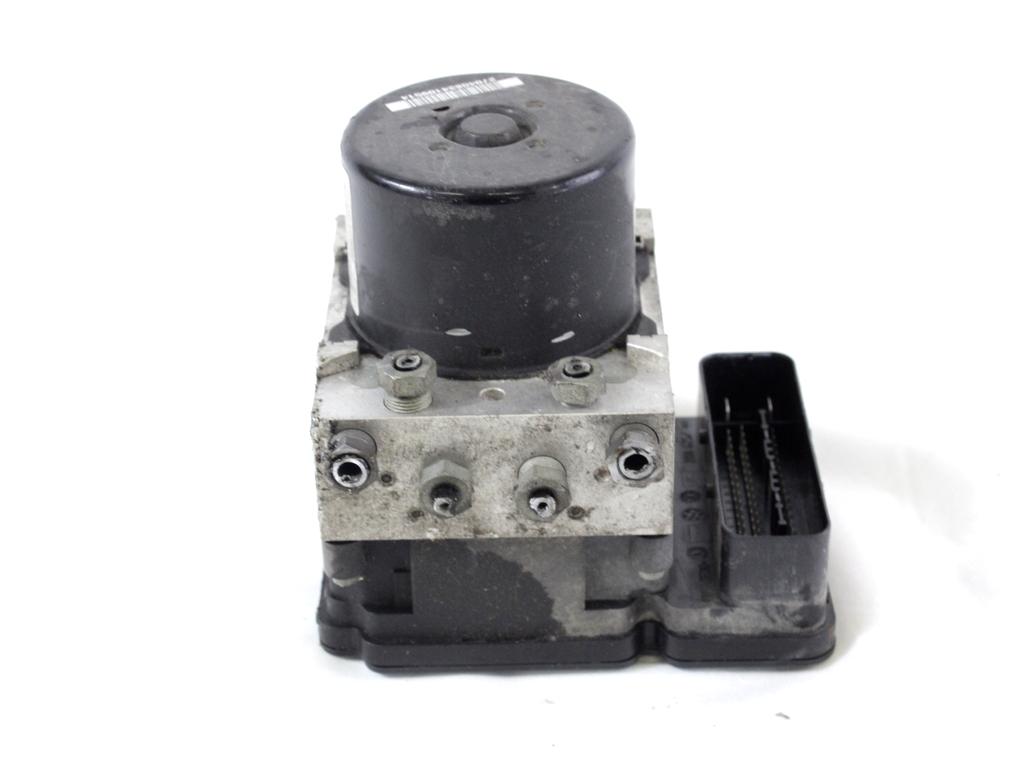 ABS AGREGAT S PUMPO OEM N. 31317378 ORIGINAL REZERVNI DEL VOLVO C30 533 (2006 - 2012)DIESEL LETNIK 2011