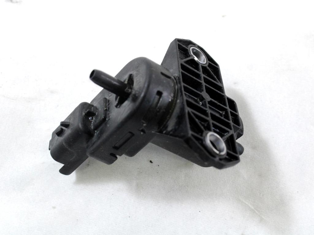 ELEKTROVENTIL  OEM N. 9688124580 ORIGINAL REZERVNI DEL VOLVO C30 533 (2006 - 2012)DIESEL LETNIK 2011