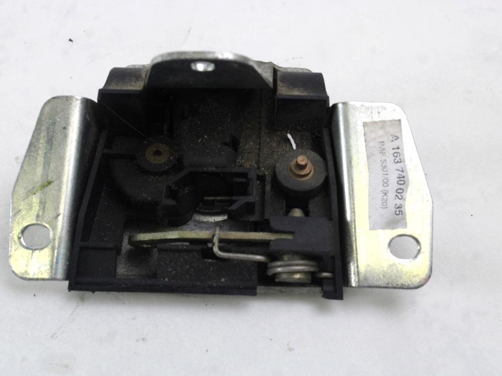 ZAKLEPANJE PRTLJA?NIH VRAT  OEM N. A1637400235 ORIGINAL REZERVNI DEL MERCEDES CLASSE ML W163 (1997 - 2006) DIESEL LETNIK 2002