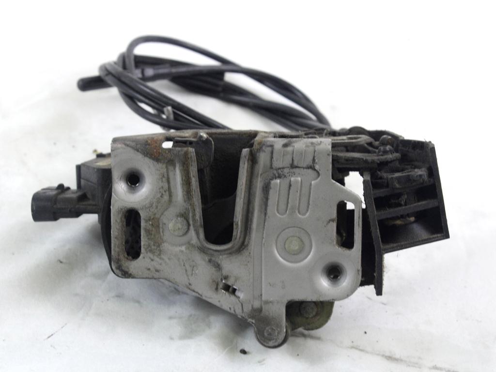 CENTRALNO ZAKLEPANJE ZADNJIH DESNIH VRAT OEM N. A1637302235 ORIGINAL REZERVNI DEL MERCEDES CLASSE ML W163 (1997 - 2006) DIESEL LETNIK 2002