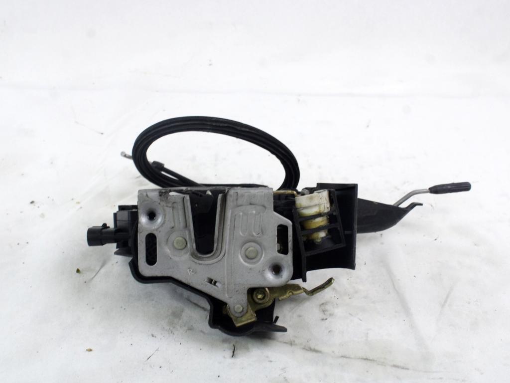 CENTRALNI ZAKLEP SPREDNJIH VRAT  OEM N. A1637202835 ORIGINAL REZERVNI DEL MERCEDES CLASSE ML W163 (1997 - 2006) DIESEL LETNIK 2002