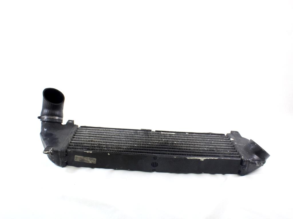 HLADILNIK INTERCOOLER OEM N. A1635000600 ORIGINAL REZERVNI DEL MERCEDES CLASSE ML W163 (1997 - 2006) DIESEL LETNIK 2002