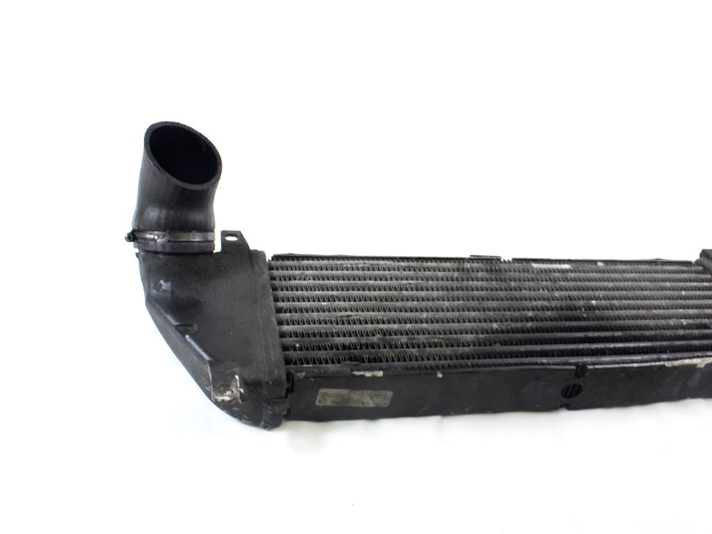 HLADILNIK INTERCOOLER OEM N. A1635000600 ORIGINAL REZERVNI DEL MERCEDES CLASSE ML W163 (1997 - 2006) DIESEL LETNIK 2002