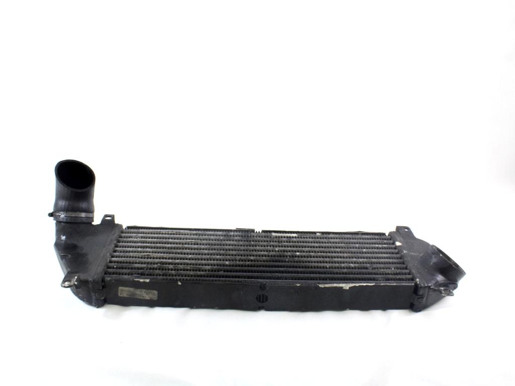 HLADILNIK INTERCOOLER OEM N. A1635000600 ORIGINAL REZERVNI DEL MERCEDES CLASSE ML W163 (1997 - 2006) DIESEL LETNIK 2002