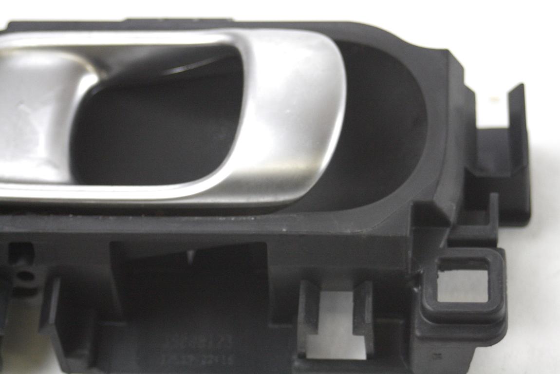 NOTRANJA KLJUKA  OEM N. 98012886VV ORIGINAL REZERVNI DEL CITROEN C3 AIRCROSS (DAL 2017)BENZINA LETNIK 2020