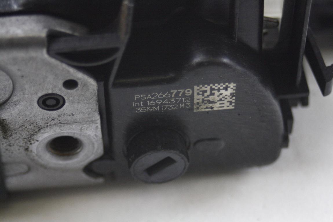 CENTRALNI ZAKLEP SPREDNJIH VRAT  OEM N. 9826677980 ORIGINAL REZERVNI DEL CITROEN C3 AIRCROSS (DAL 2017)BENZINA LETNIK 2020