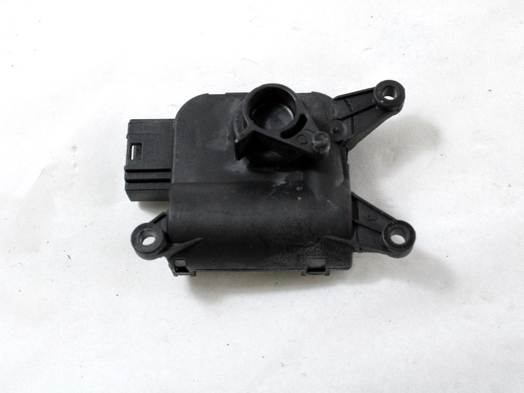 MOTORCEK OGREVANJA OEM N. 132801320 ORIGINAL REZERVNI DEL VOLKSWAGEN TOUAREG 7LA 7L6 7L7 MK1 (2002 - 2007)DIESEL LETNIK 2004