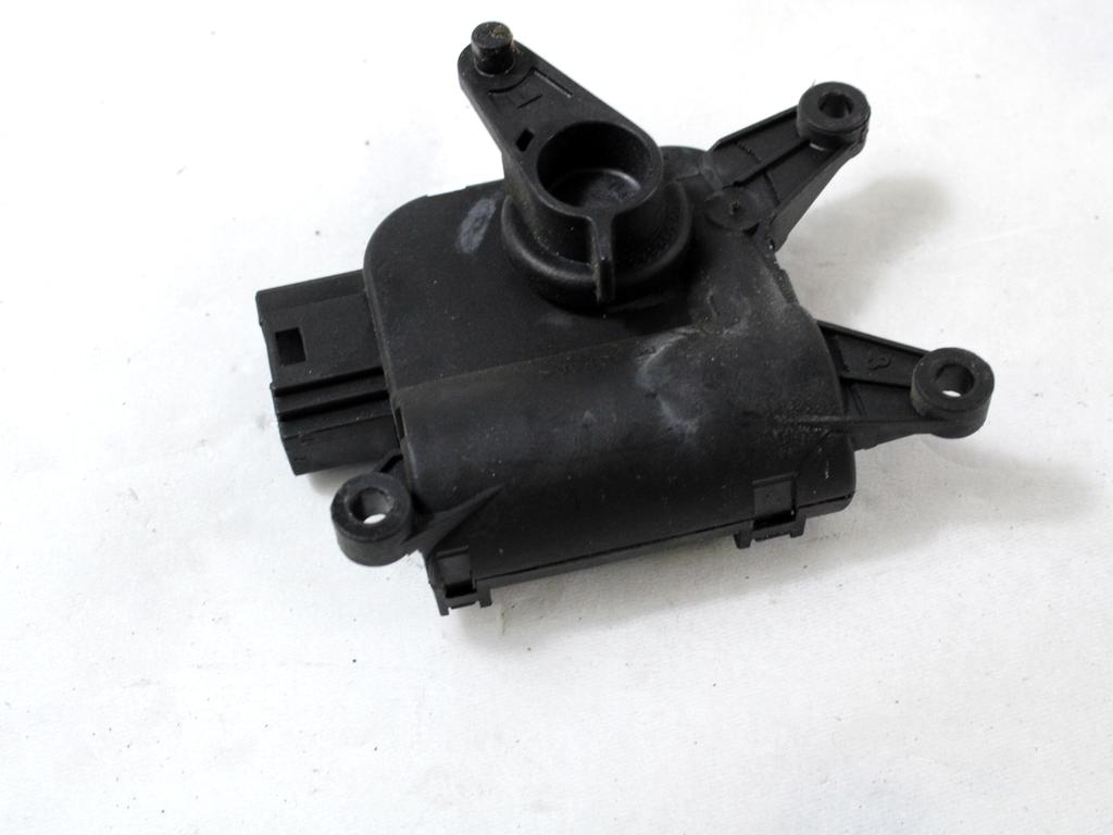 MOTORCEK OGREVANJA OEM N. 132801320 ORIGINAL REZERVNI DEL VOLKSWAGEN TOUAREG 7LA 7L6 7L7 MK1 (2002 - 2007)DIESEL LETNIK 2004