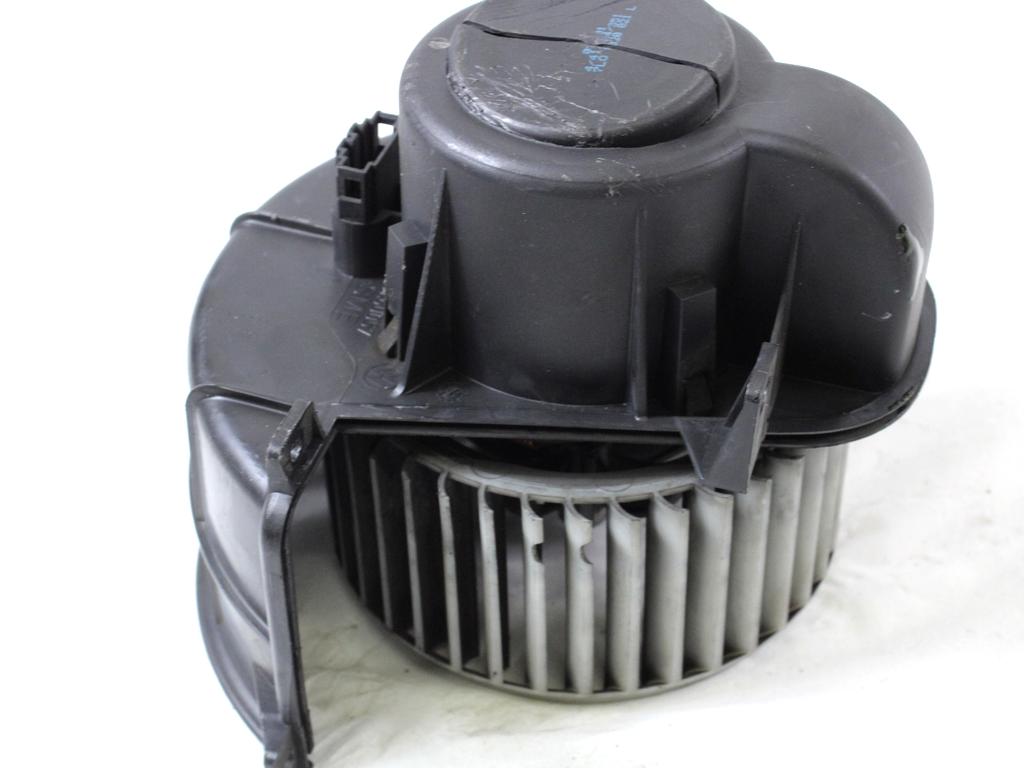 VENTILATOR  KABINE  OEM N. 7L0820021L ORIGINAL REZERVNI DEL VOLKSWAGEN TOUAREG 7LA 7L6 7L7 MK1 (2002 - 2007)DIESEL LETNIK 2004