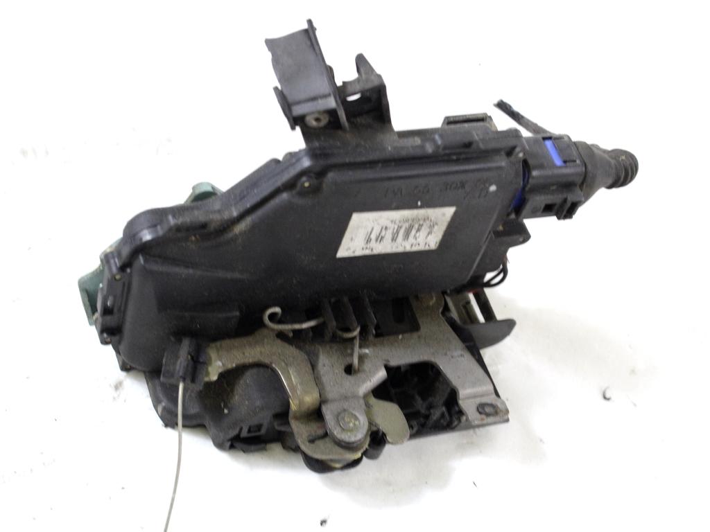 CENTRALNO ZAKLEPANJE ZADNJIH DESNIH VRAT OEM N. 7L0839016 ORIGINAL REZERVNI DEL VOLKSWAGEN TOUAREG 7LA 7L6 7L7 MK1 (2002 - 2007)DIESEL LETNIK 2004