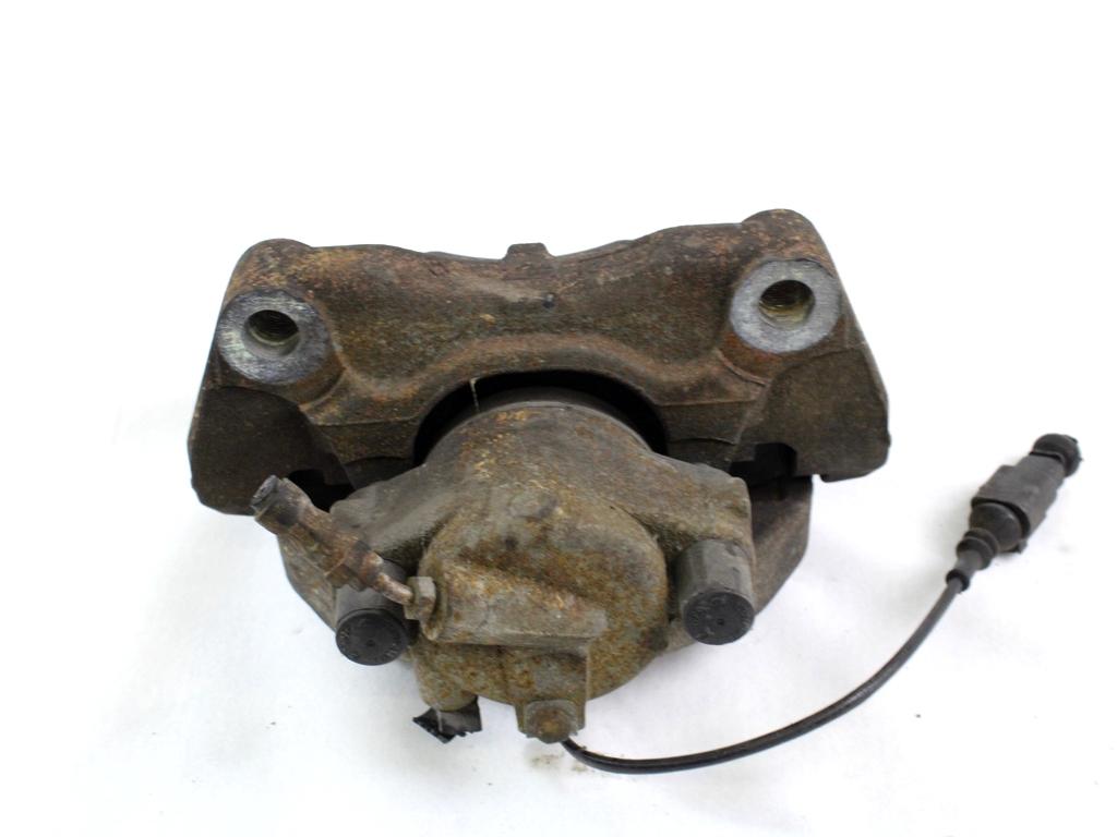 SPREDNJE DESNE ZAVORNE CELJUSTI  OEM N. 7H0615124A ORIGINAL REZERVNI DEL VOLKSWAGEN TOUAREG 7LA 7L6 7L7 MK1 (2002 - 2007)DIESEL LETNIK 2004