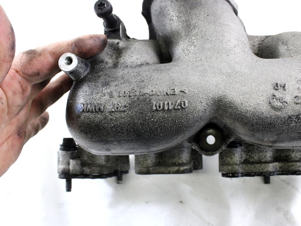 SESALNI KOLEKTOR OEM N. 070129713H ORIGINAL REZERVNI DEL VOLKSWAGEN TOUAREG 7LA 7L6 7L7 MK1 (2002 - 2007)DIESEL LETNIK 2004