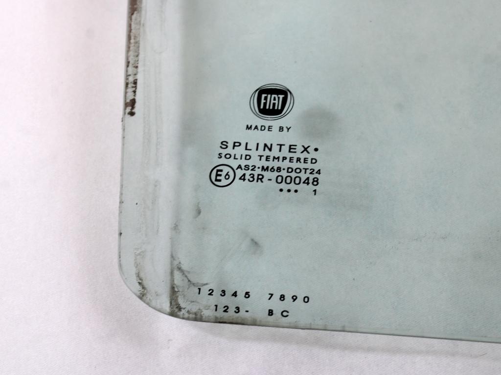 STEKLO ZADNJIH DESNIH VRAT OEM N. 51869145 ORIGINAL REZERVNI DEL FIAT PUNTO EVO 199 (2009 - 2012)  BENZINA LETNIK 2011