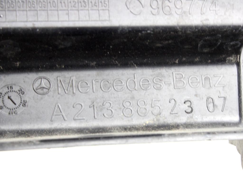 NOSILCI ZADNJEGA ODBIJACA  OEM N. A2138852307 ORIGINAL REZERVNI DEL MERCEDES CLASSE E W213 R BERLINA/SW/ALL-TERRAIN (DAL 2020)DIESEL LETNIK 2021