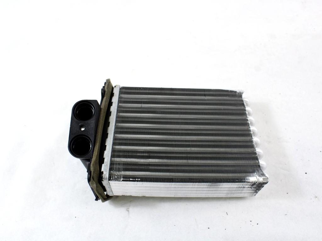 GRELEC RADIATORJA OEM N. 77362540 ORIGINAL REZERVNI DEL FIAT PANDA 169 R (2009 - 2011) BENZINA LETNIK 2012