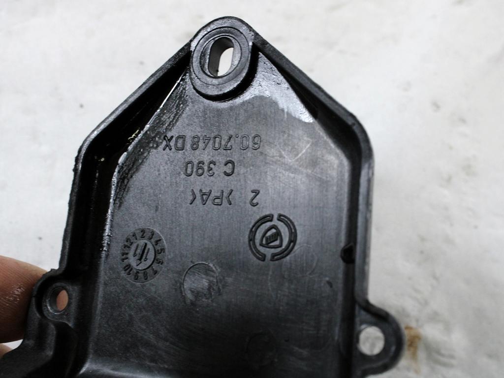 NOTRANJA KLJUKA  OEM N. 71732851 ORIGINAL REZERVNI DEL FIAT PANDA 169 R (2009 - 2011) BENZINA LETNIK 2012