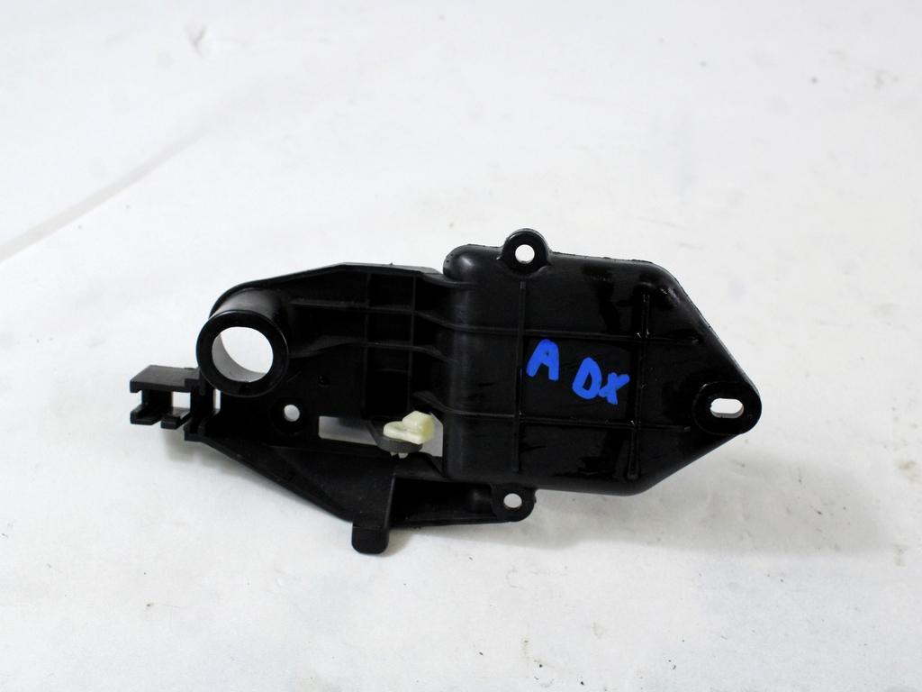 NOTRANJA KLJUKA  OEM N. 71732851 ORIGINAL REZERVNI DEL FIAT PANDA 169 R (2009 - 2011) BENZINA LETNIK 2012