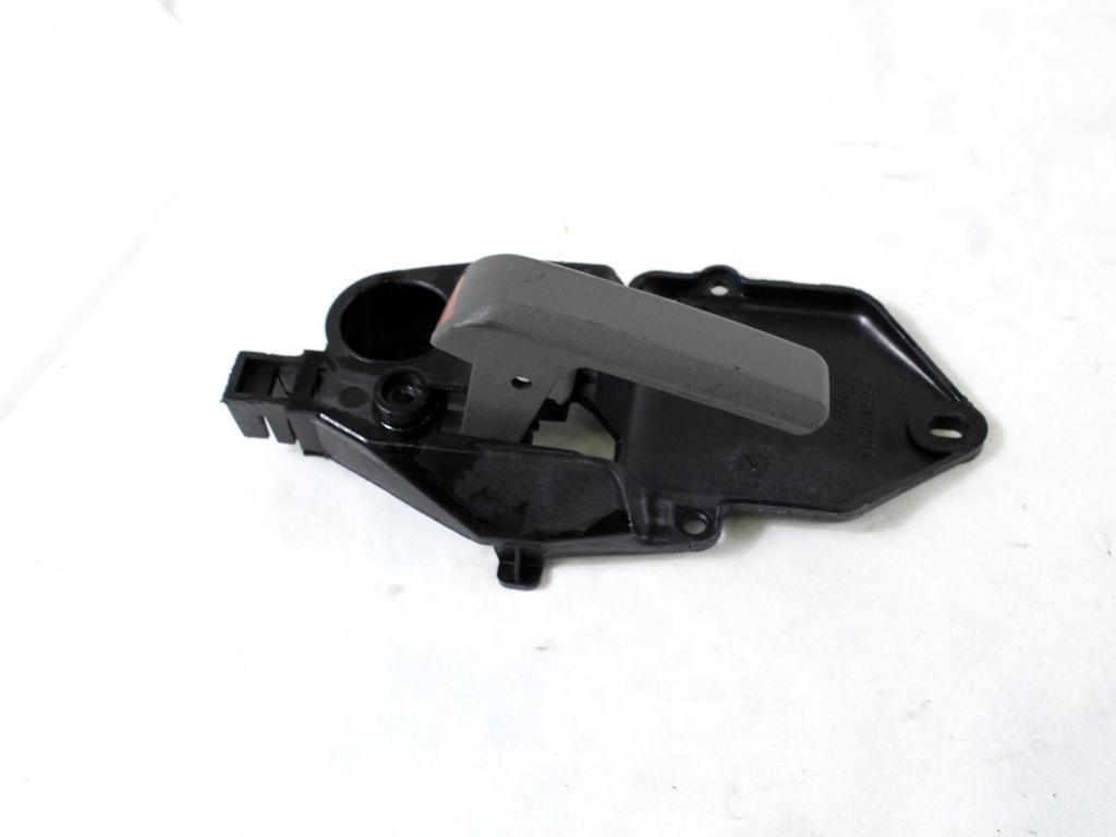 NOTRANJA KLJUKA  OEM N. 71732852 ORIGINAL REZERVNI DEL FIAT PANDA 169 R (2009 - 2011) BENZINA LETNIK 2012