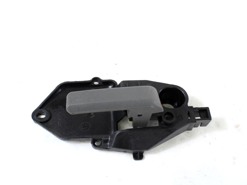 NOTRANJA KLJUKA  OEM N. 71732851 ORIGINAL REZERVNI DEL FIAT PANDA 169 R (2009 - 2011) BENZINA LETNIK 2012