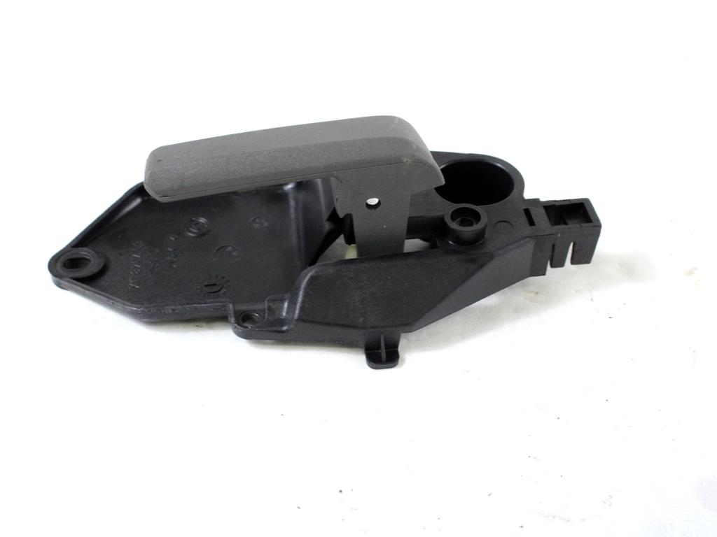 NOTRANJA KLJUKA  OEM N. 71732851 ORIGINAL REZERVNI DEL FIAT PANDA 169 R (2009 - 2011) BENZINA LETNIK 2012