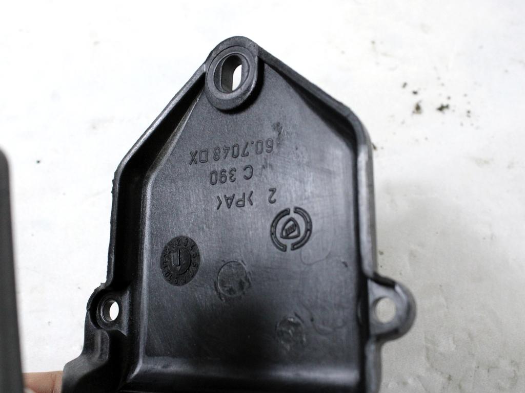 NOTRANJA KLJUKA  OEM N. 71732851 ORIGINAL REZERVNI DEL FIAT PANDA 169 R (2009 - 2011) BENZINA LETNIK 2012