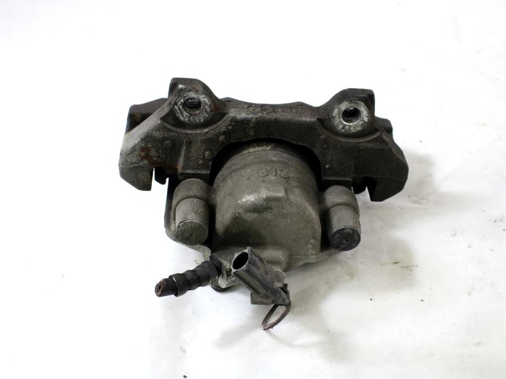 SPREDNJE DESNE ZAVORNE CELJUSTI  OEM N. 77365759 ORIGINAL REZERVNI DEL FIAT PUNTO 199 MK3 (2011 - 2017)BENZINA/METANO LETNIK 2014