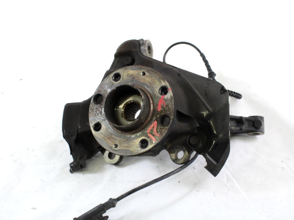 VRTLJIVI LEZAJ DESNO / PESTO KOLESA Z LEZAJEM SPREDAJ OEM N. 51776375 ORIGINAL REZERVNI DEL FIAT PUNTO 199 MK3 (2011 - 2017)BENZINA/METANO LETNIK 2014