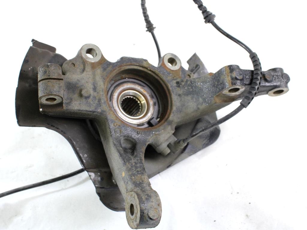 VRTLJIVI LEZAJ DESNO / PESTO KOLESA Z LEZAJEM SPREDAJ OEM N. 51776375 ORIGINAL REZERVNI DEL FIAT PUNTO 199 MK3 (2011 - 2017)BENZINA/METANO LETNIK 2014