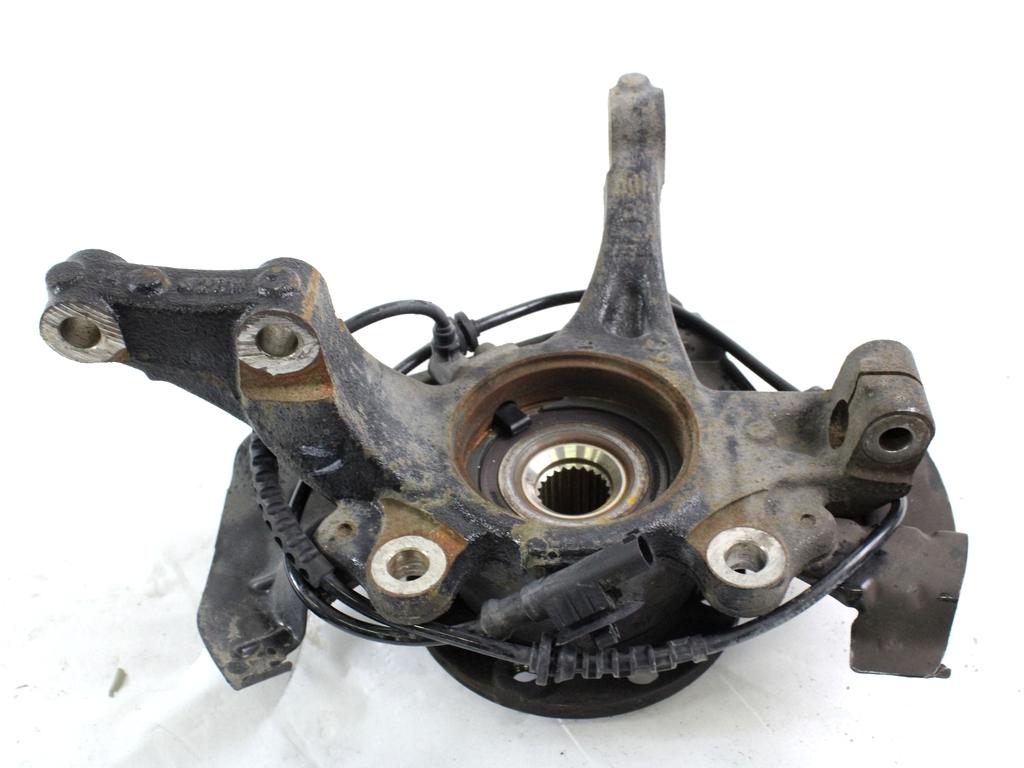 VRTLJIVI LEZAJ DESNO / PESTO KOLESA Z LEZAJEM SPREDAJ OEM N. 51776375 ORIGINAL REZERVNI DEL FIAT PUNTO 199 MK3 (2011 - 2017)BENZINA/METANO LETNIK 2014