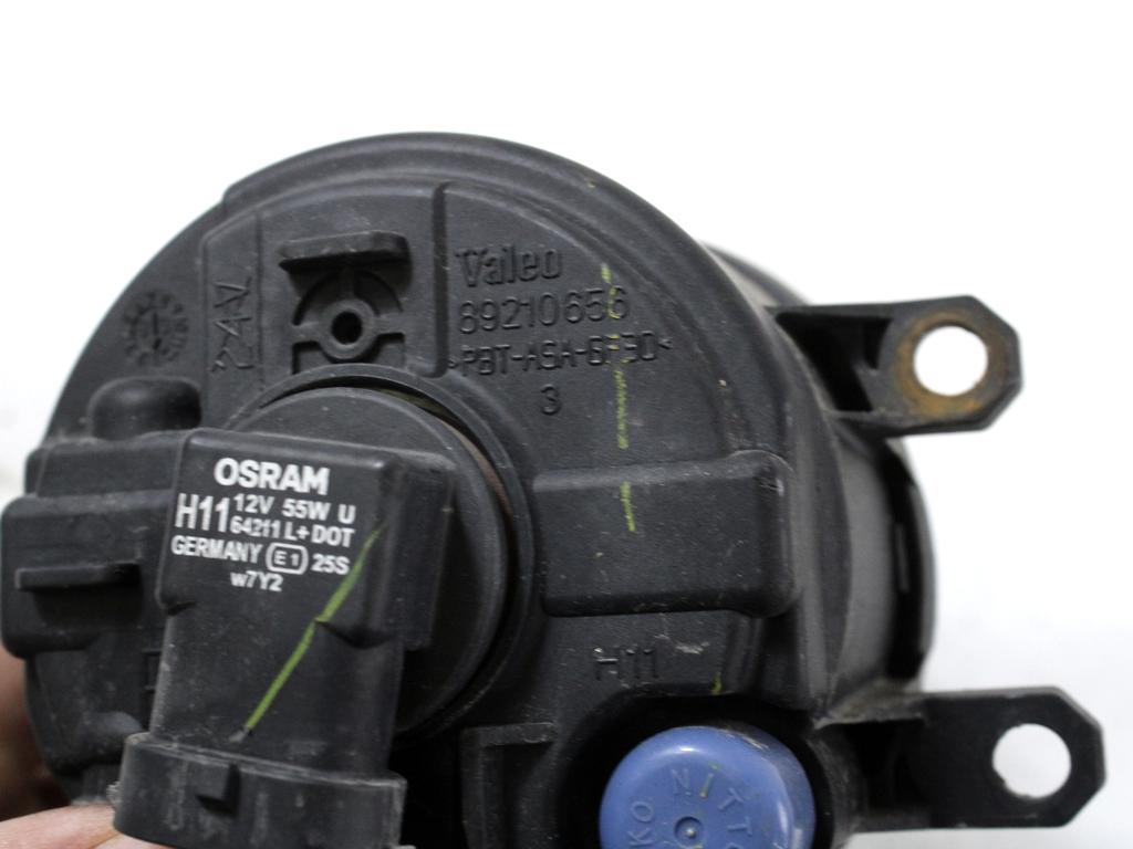 DESNA MEGLENKA OEM N. 81210-0D041 ORIGINAL REZERVNI DEL TOYOTA YARIS P9 MK2 (01/2006 - 2009) BENZINA LETNIK 2008