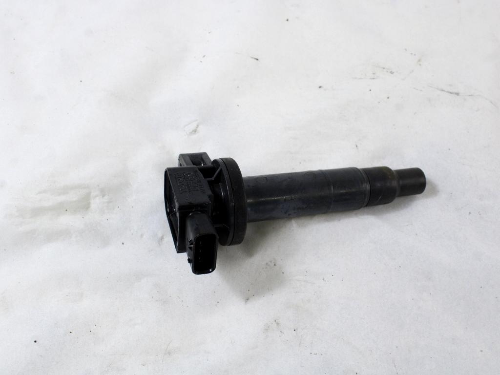 VZIGALNE TULJAVE OEM N. 90080-19021 ORIGINAL REZERVNI DEL TOYOTA YARIS P9 MK2 (01/2006 - 2009) BENZINA LETNIK 2008