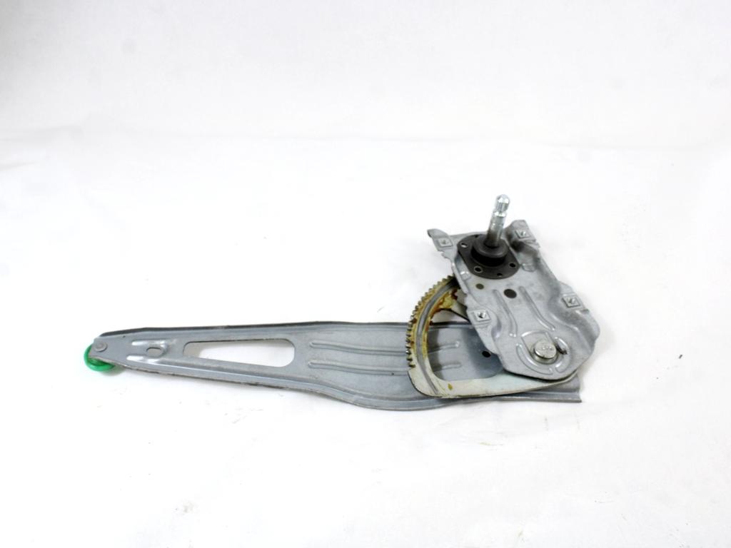 ROCNI SISTEM ZA DVIGOVANJE ZADNJEGA STEKLA  OEM N. 6983002240 ORIGINAL REZERVNI DEL TOYOTA YARIS P9 MK2 (01/2006 - 2009) BENZINA LETNIK 2008