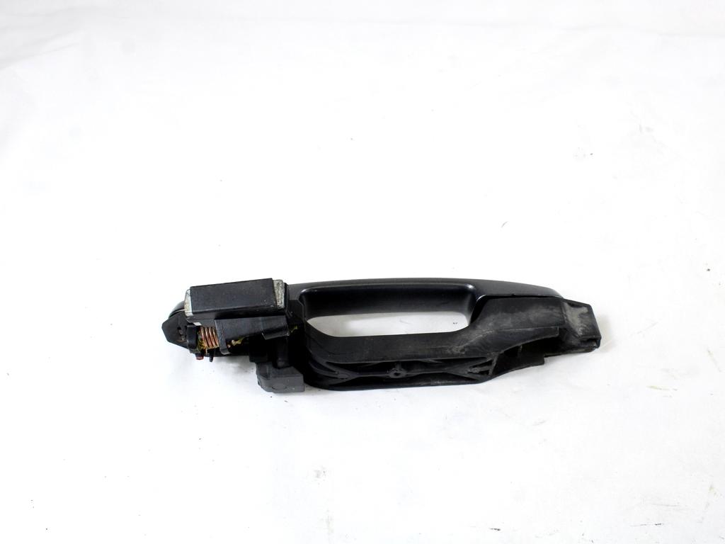 ZUNANJA KLJUKA ZADNJA LEVA VRATA OEM N. 692110D901 ORIGINAL REZERVNI DEL TOYOTA YARIS P9 MK2 (01/2006 - 2009) BENZINA LETNIK 2008