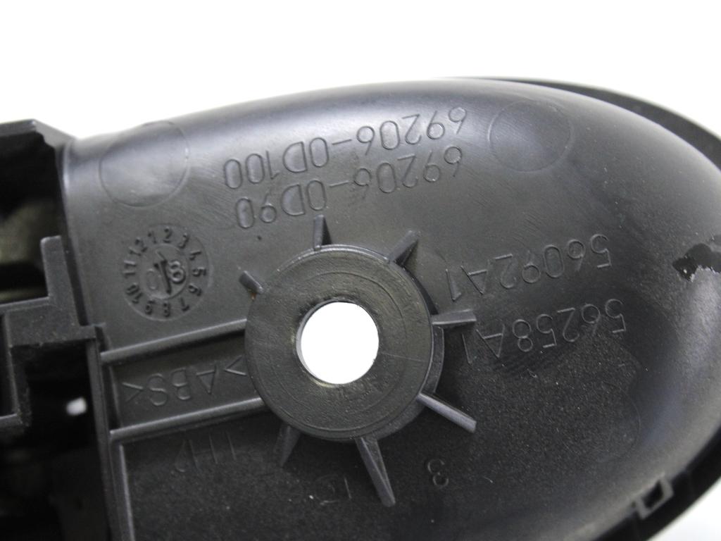 NOTRANJA KLJUKA  OEM N. 69206-0D100 ORIGINAL REZERVNI DEL TOYOTA YARIS P9 MK2 (01/2006 - 2009) BENZINA LETNIK 2008