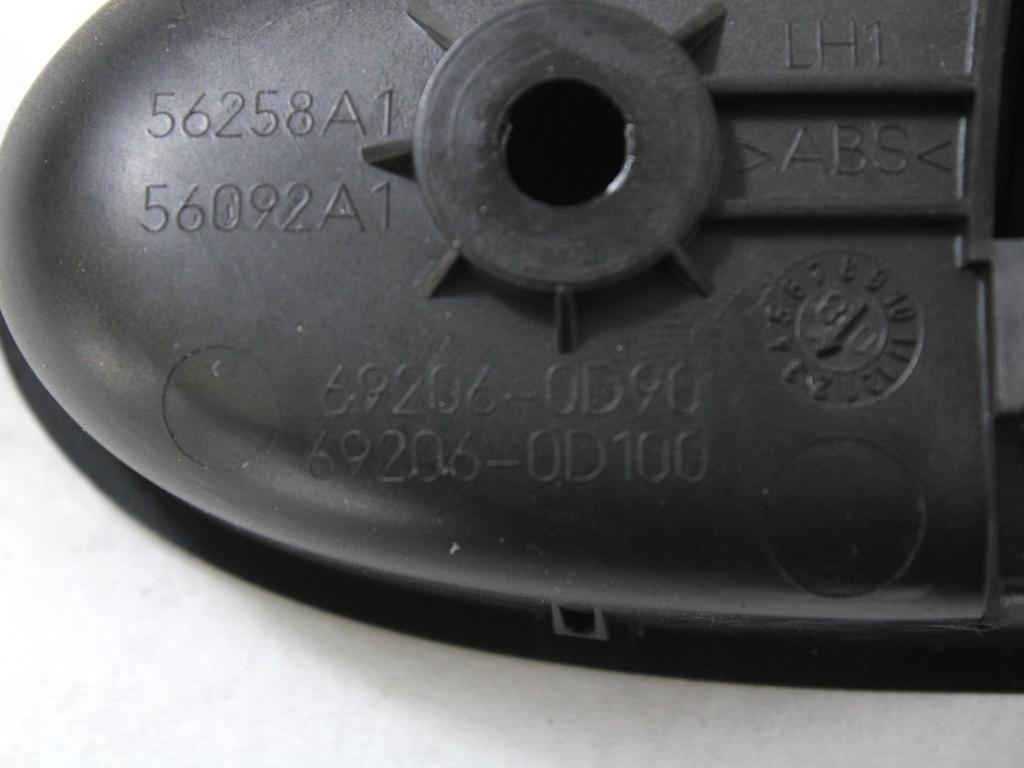 NOTRANJA KLJUKA  OEM N. 69206-0D100 ORIGINAL REZERVNI DEL TOYOTA YARIS P9 MK2 (01/2006 - 2009) BENZINA LETNIK 2008