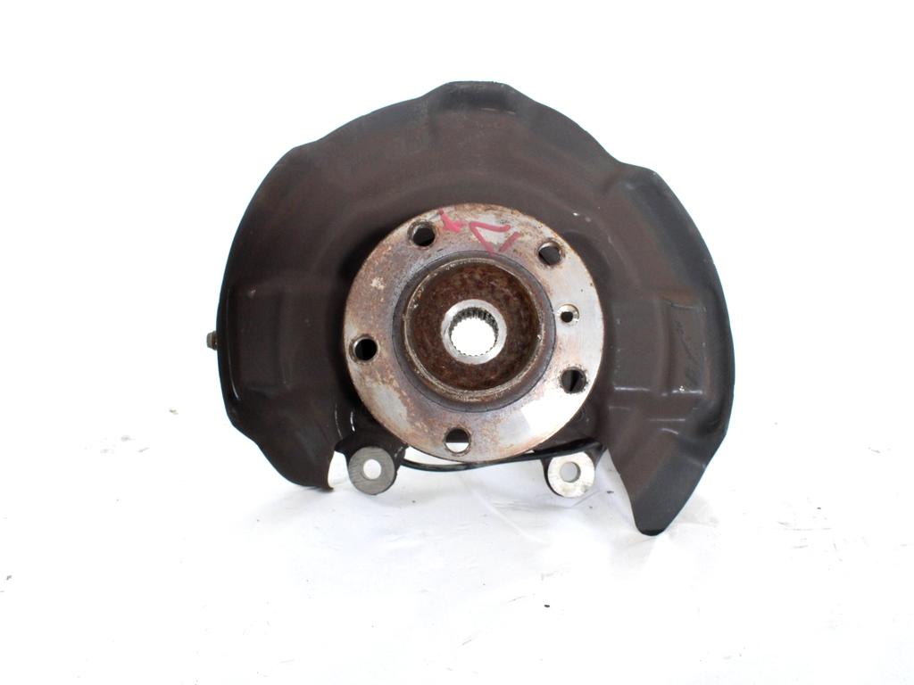 VRTLJIVI LEZAJ DESNO / PESTO KOLESA Z LEZAJEM SPREDAJ OEM N. 31219808400 ORIGINAL REZERVNI DEL MINI COUNTRYMAN R60 (2010 - 2014)DIESEL LETNIK 2013