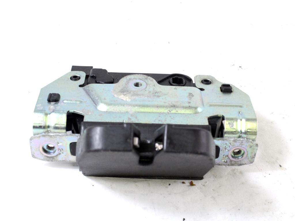 ZAKLEPANJE PRTLJA?NIH VRAT  OEM N. 13117285 ORIGINAL REZERVNI DEL OPEL ASTRA H A04 L48,L08,L35,L67 5P/3P/SW (2004 - 2007) DIESEL LETNIK 2005