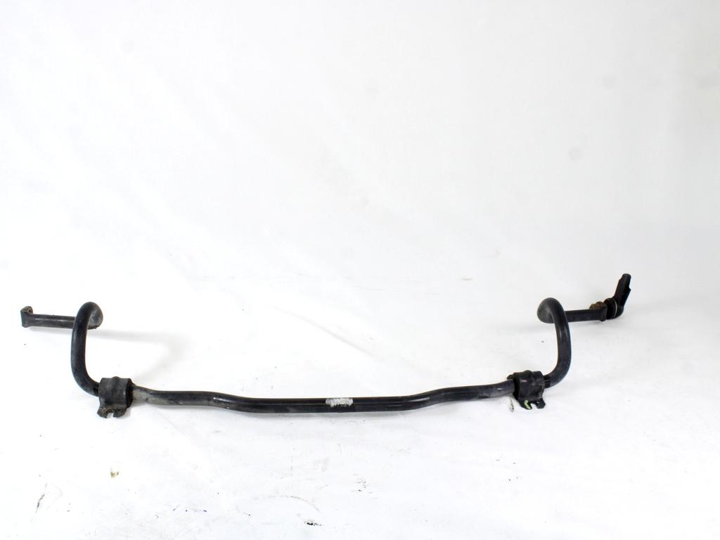 SPREDNJI STABILIZATOR OEM N. 13208044 ORIGINAL REZERVNI DEL OPEL ASTRA H A04 L48,L08,L35,L67 5P/3P/SW (2004 - 2007) DIESEL LETNIK 2005