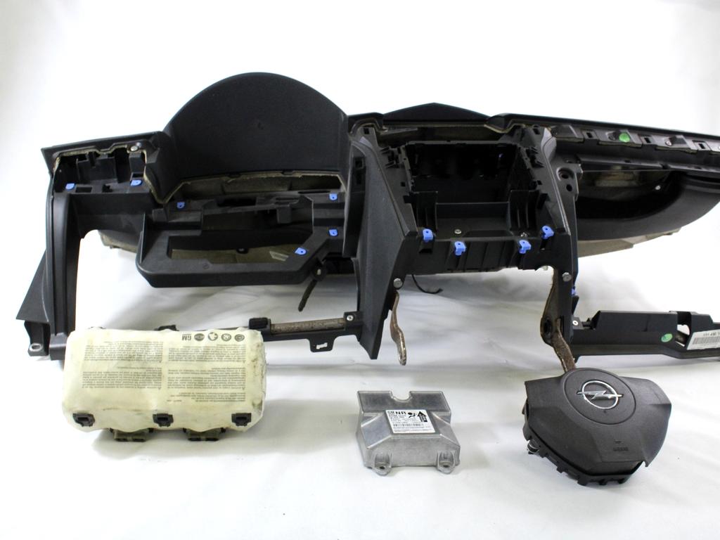 KIT AIRBAG KOMPLET OEM N. 17848 KIT AIRBAG COMPLETO ORIGINAL REZERVNI DEL OPEL ASTRA H A04 L48,L08,L35,L67 5P/3P/SW (2004 - 2007) DIESEL LETNIK 2005