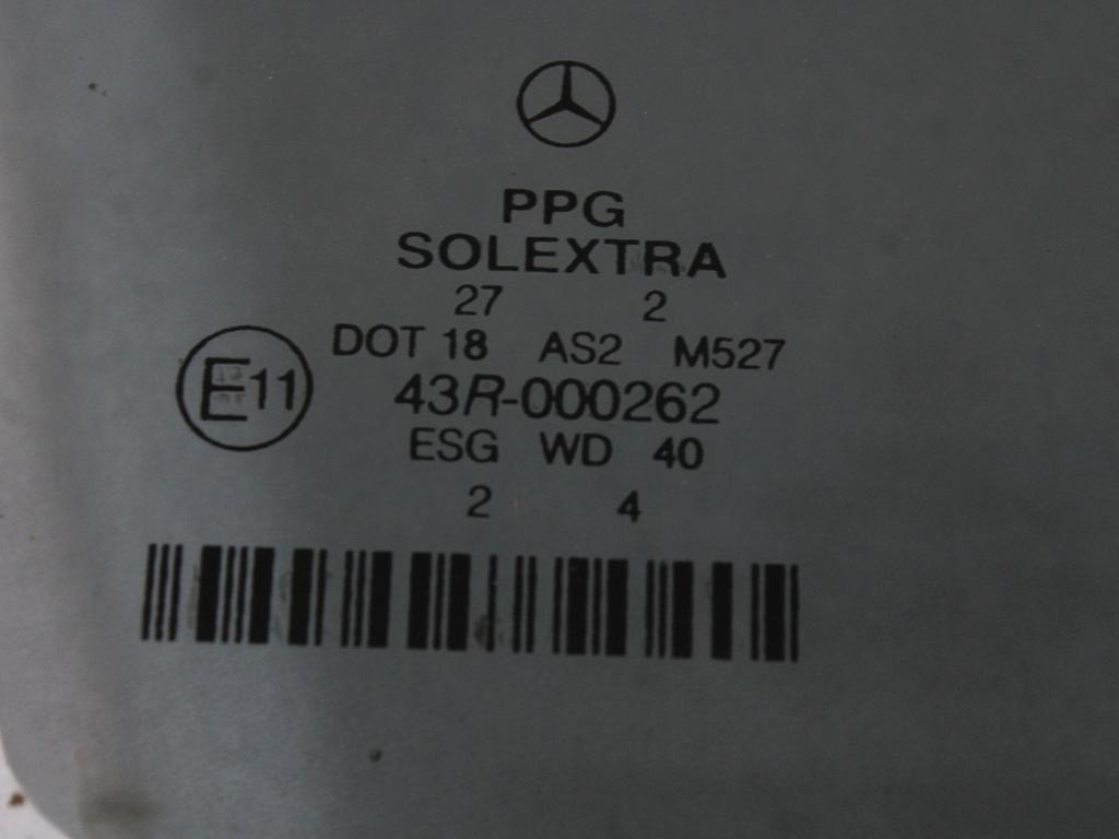 STEKLO SPREDNJIH DESNIH VRAT OEM N. A2117250410 ORIGINAL REZERVNI DEL MERCEDES CLASSE E W211 S211 BER/SW (03/2002 - 05/2006) DIESEL LETNIK 2002