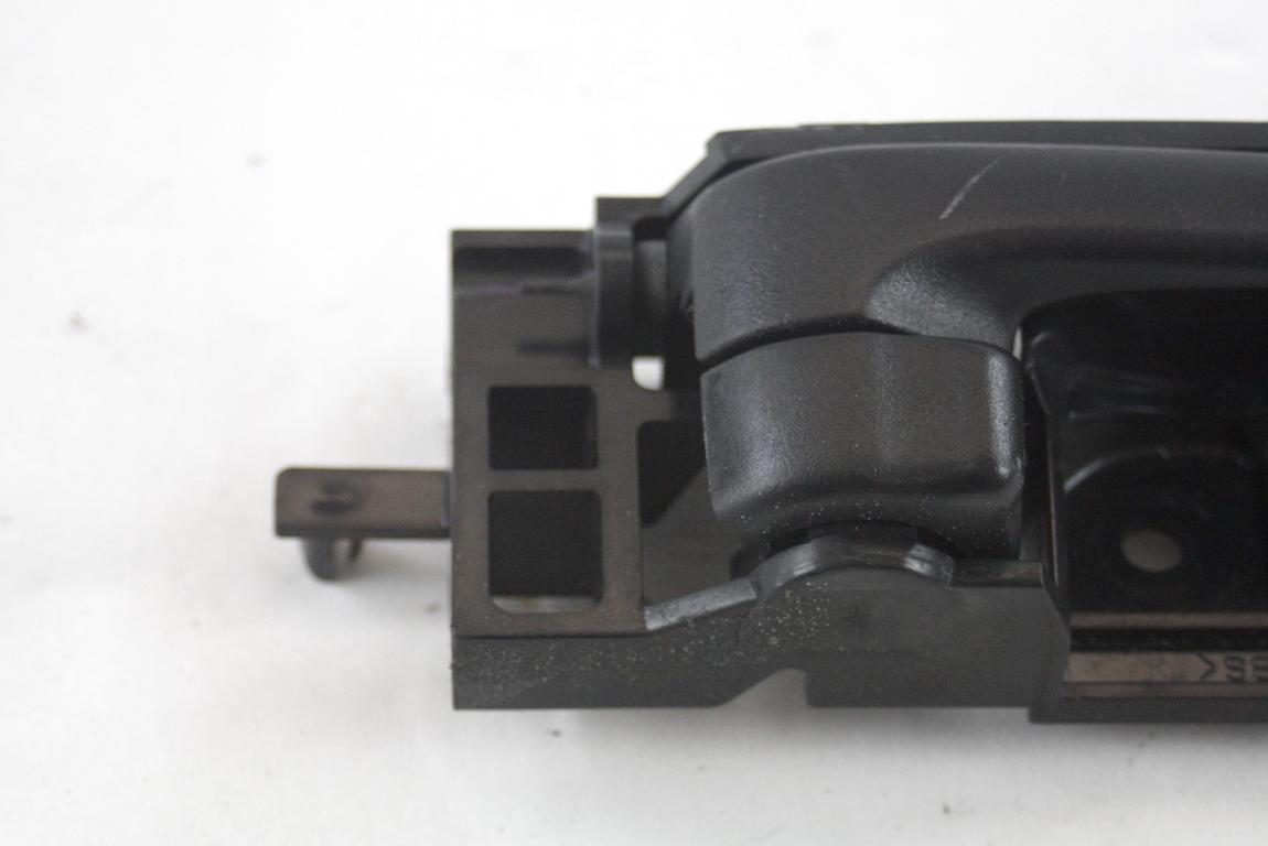 NOTRANJA KLJUKA  OEM N. 69205B1010B0 ORIGINAL REZERVNI DEL DAIHATSU TERIOS J200 MK2 (2006 - 2017) BENZINA LETNIK 2009