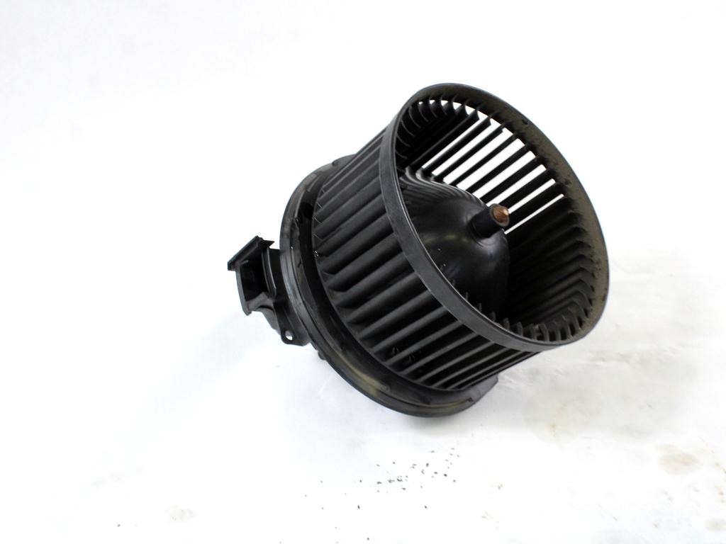 VENTILATOR  KABINE  OEM N. 8E2H-18456-AA ORIGINAL REZERVNI DEL FORD FIESTA CB1 CNN MK6 (09/2008 - 11/2012) DIESEL LETNIK 2008