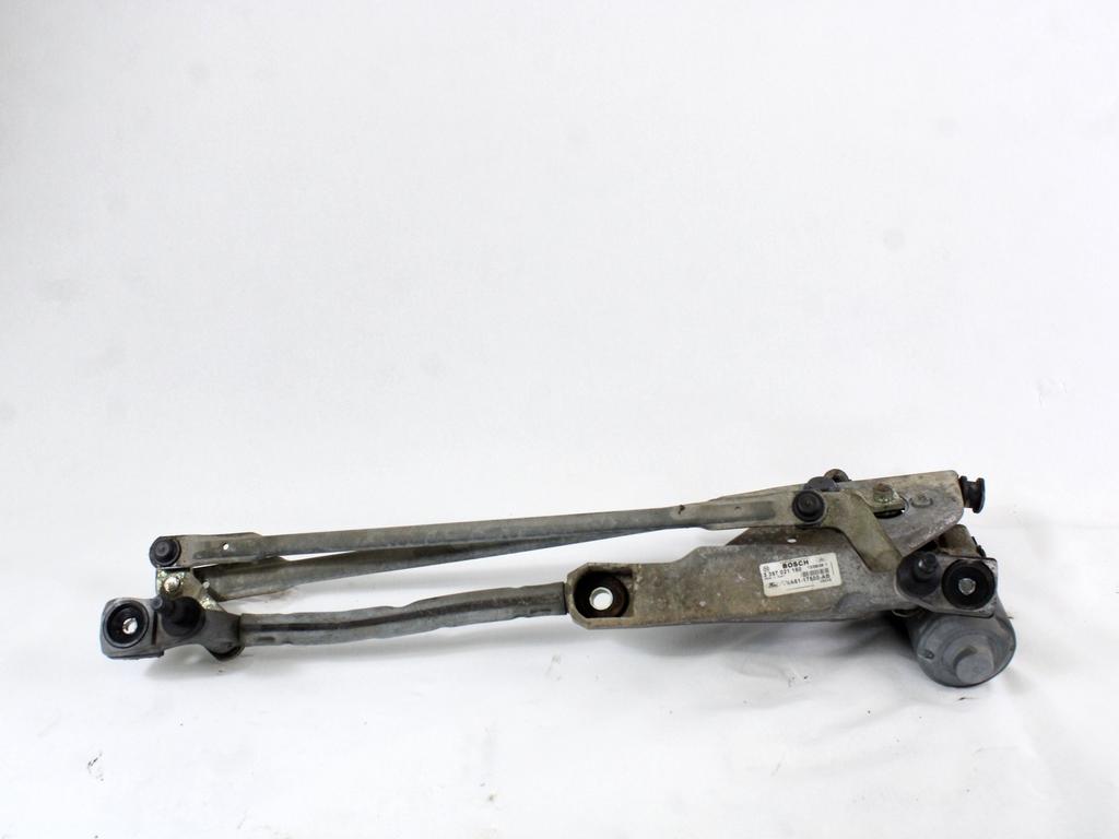 MOTORCEK PREDNJIH BRISALCEV OEM N. 8A61-17B571-AA ORIGINAL REZERVNI DEL FORD FIESTA CB1 CNN MK6 (09/2008 - 11/2012) DIESEL LETNIK 2008