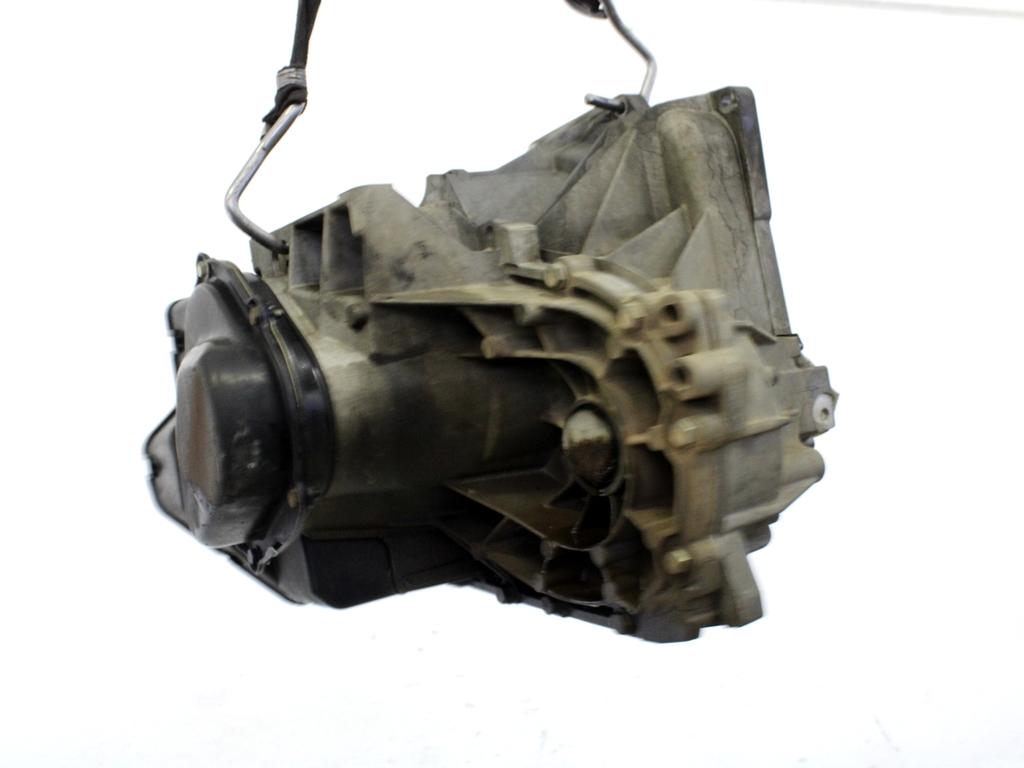 ROCNI MENJALNIK OEM N. 8A6R-7002-EA CAMBIO MECCANICO ORIGINAL REZERVNI DEL FORD FIESTA CB1 CNN MK6 (09/2008 - 11/2012) DIESEL LETNIK 2008