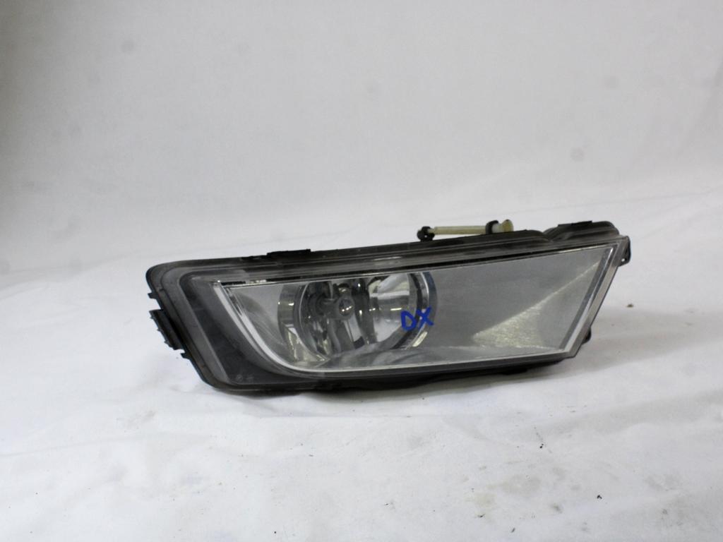 DESNA MEGLENKA OEM N. 5E0941700D ORIGINAL REZERVNI DEL SKODA OCTAVIA MK3 5E3 NL3 NR3 (2012 - 2017)BENZINA/METANO LETNIK 2015