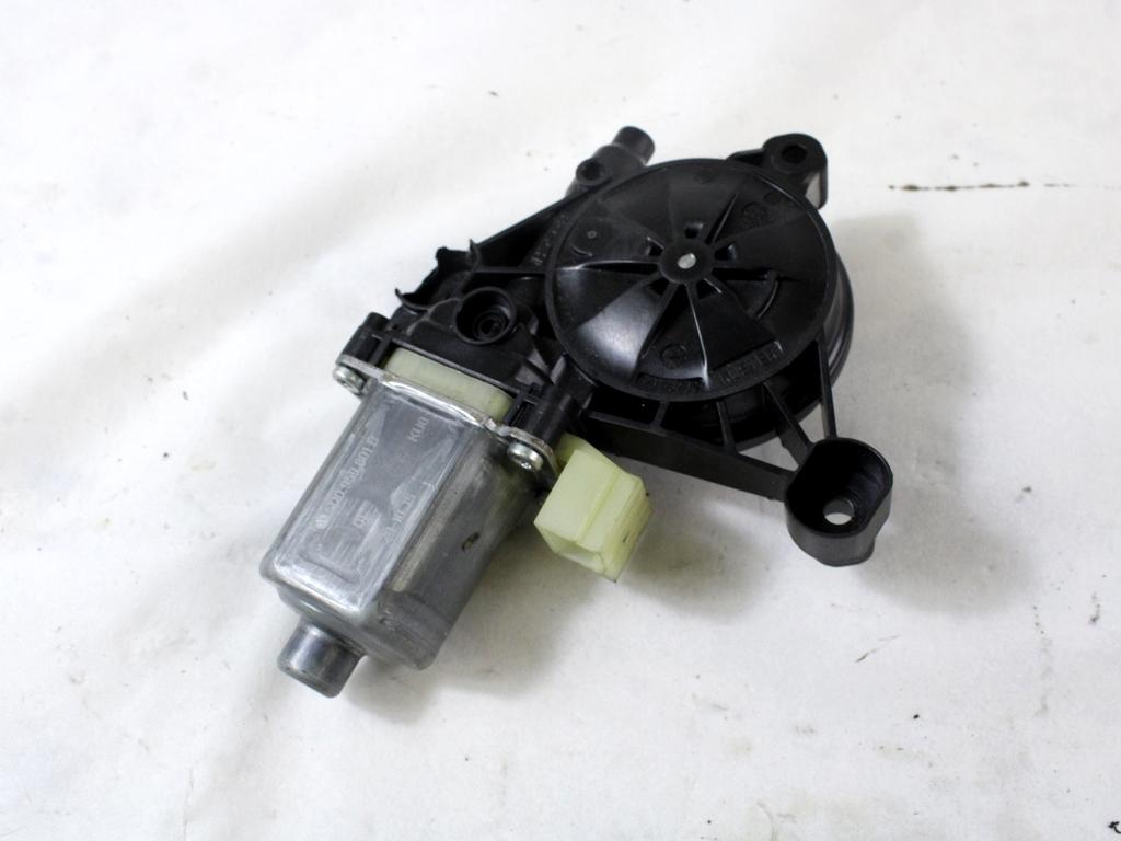 DVIZNI MEHANIZEM SPREDNIH STEKEL  OEM N. 106544 MOTORINO ALZACRISTALLO PORTA ANTERIORE ORIGINAL REZERVNI DEL SKODA OCTAVIA MK3 5E3 NL3 NR3 (2012 - 2017)BENZINA/METANO LETNIK 2015