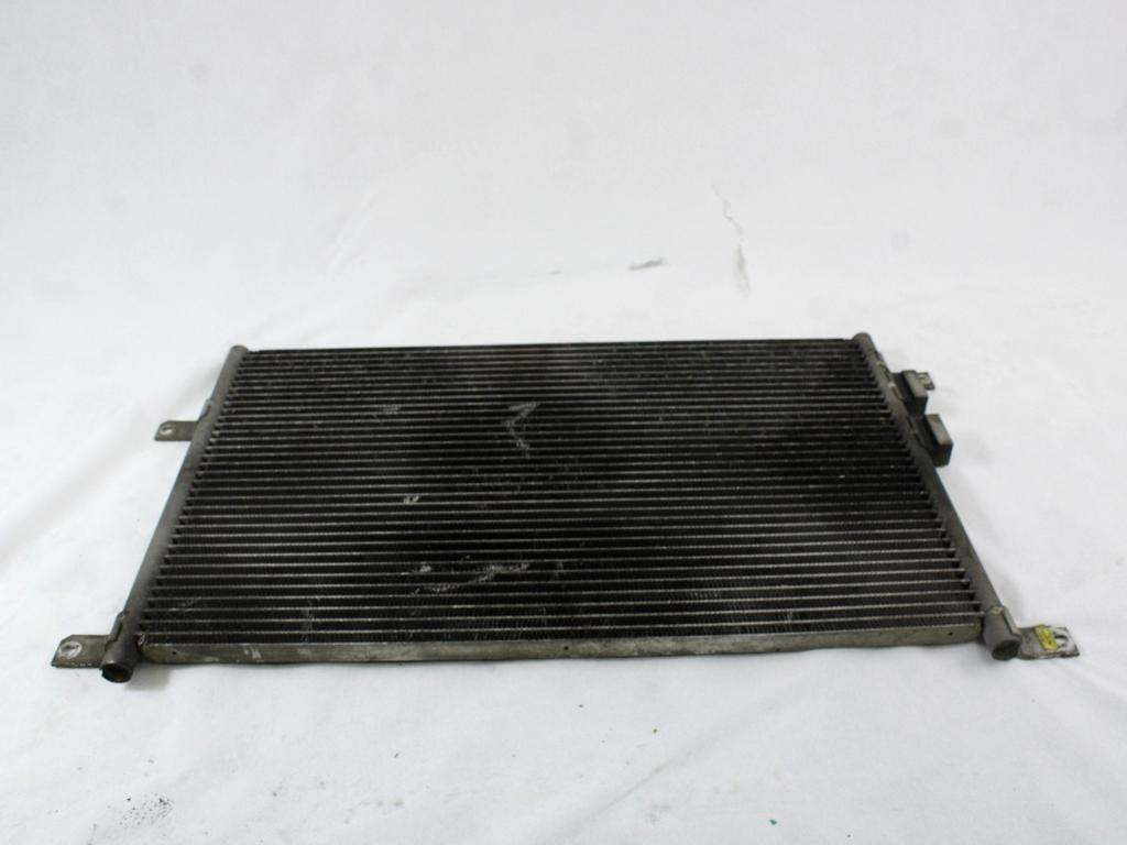 HLADILNIK KLIME OEM N. 46842842 ORIGINAL REZERVNI DEL ALFA ROMEO 147 937 (2001 - 2005)DIESEL LETNIK 2003