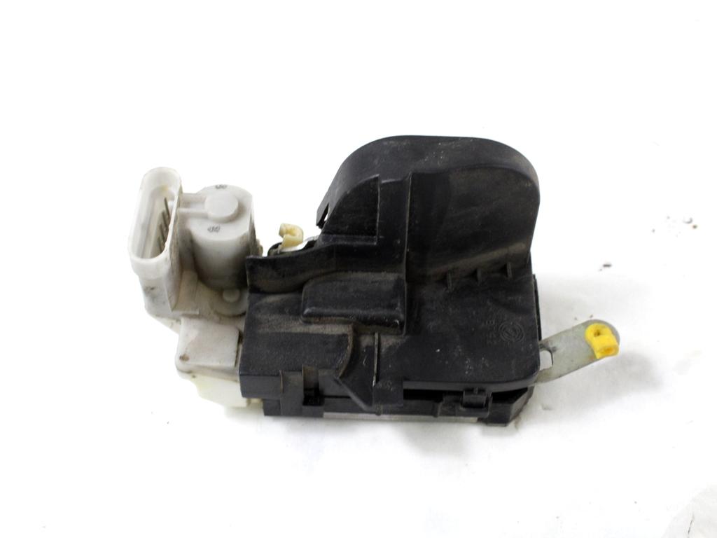 CENTRALNA KLJUCAVNICA ZADJIH LEVIH VRAT OEM N. 46557035 ORIGINAL REZERVNI DEL ALFA ROMEO 147 937 (2001 - 2005)DIESEL LETNIK 2003