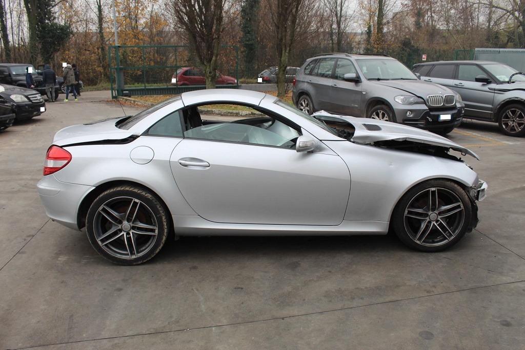 MERCEDES SLK 200 R171 1.8 B 120KW AUT 2P (2004) RICAMBI IN MAGAZZINO